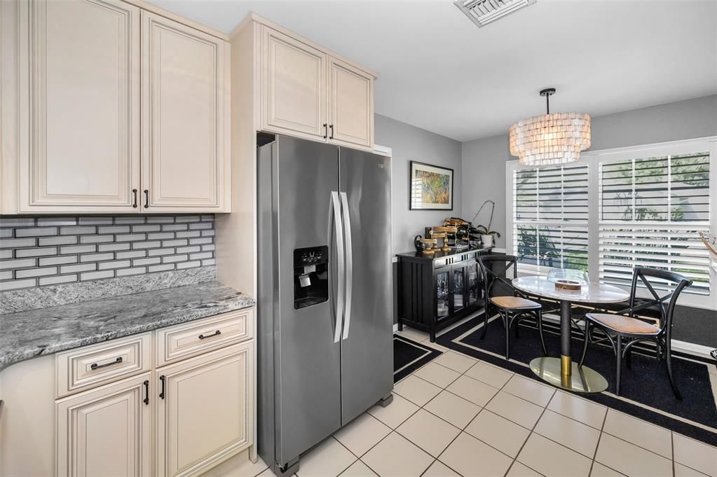 Activo con contrato: $789,000 (3 camas, 2 baños, 1787 Pies cuadrados)