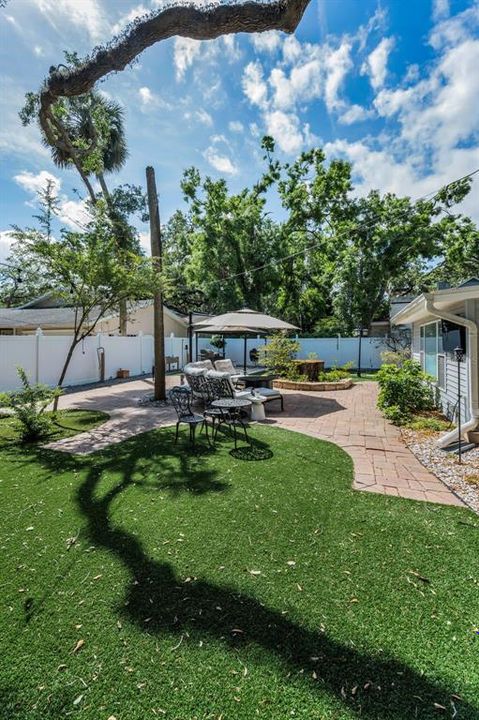 Activo con contrato: $789,000 (3 camas, 2 baños, 1787 Pies cuadrados)