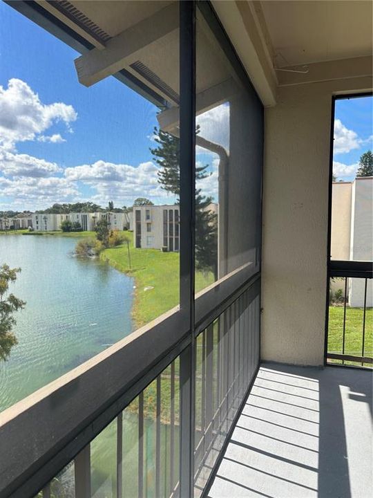 For Sale: $122,900 (1 beds, 1 baths, 633 Square Feet)