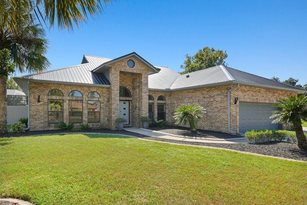 For Sale: $969,000 (5 beds, 4 baths, 3787 Square Feet)