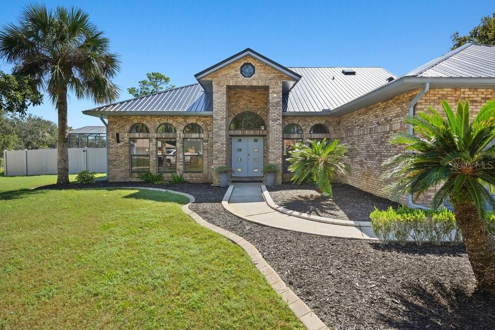 For Sale: $969,000 (5 beds, 4 baths, 3787 Square Feet)