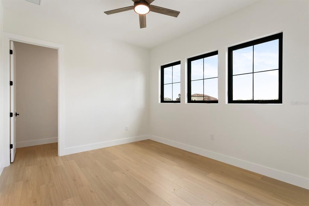 En Venta: $1,450,000 (5 camas, 4 baños, 4130 Pies cuadrados)