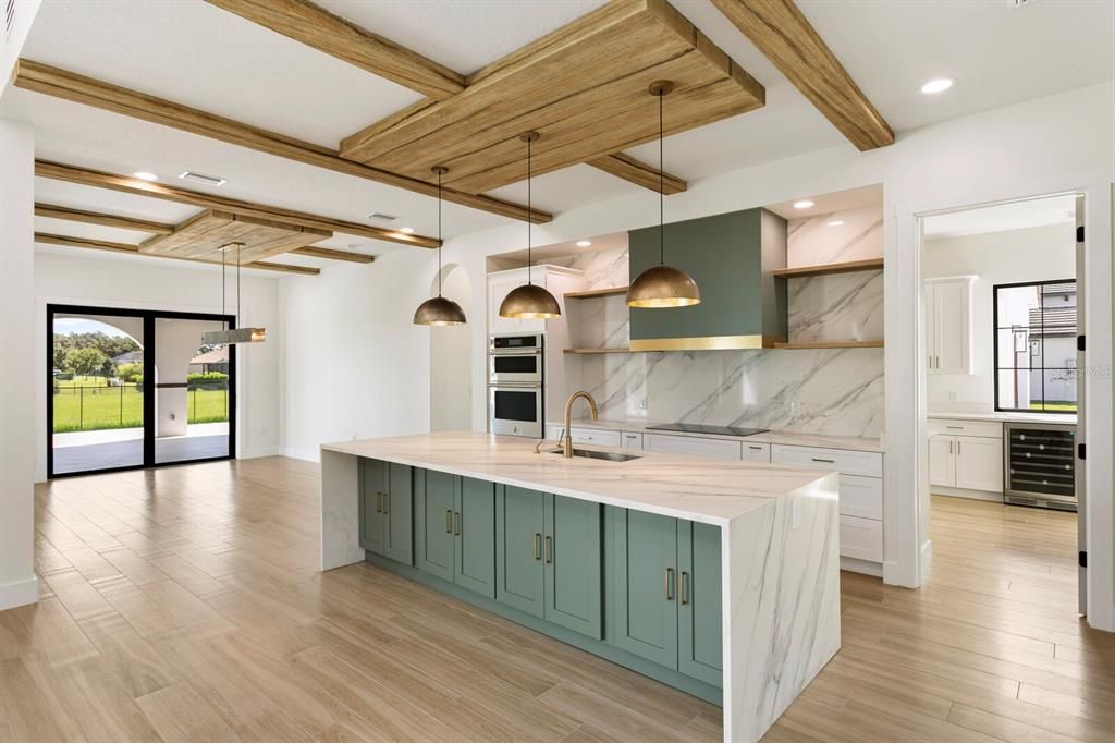 En Venta: $1,450,000 (5 camas, 4 baños, 4130 Pies cuadrados)