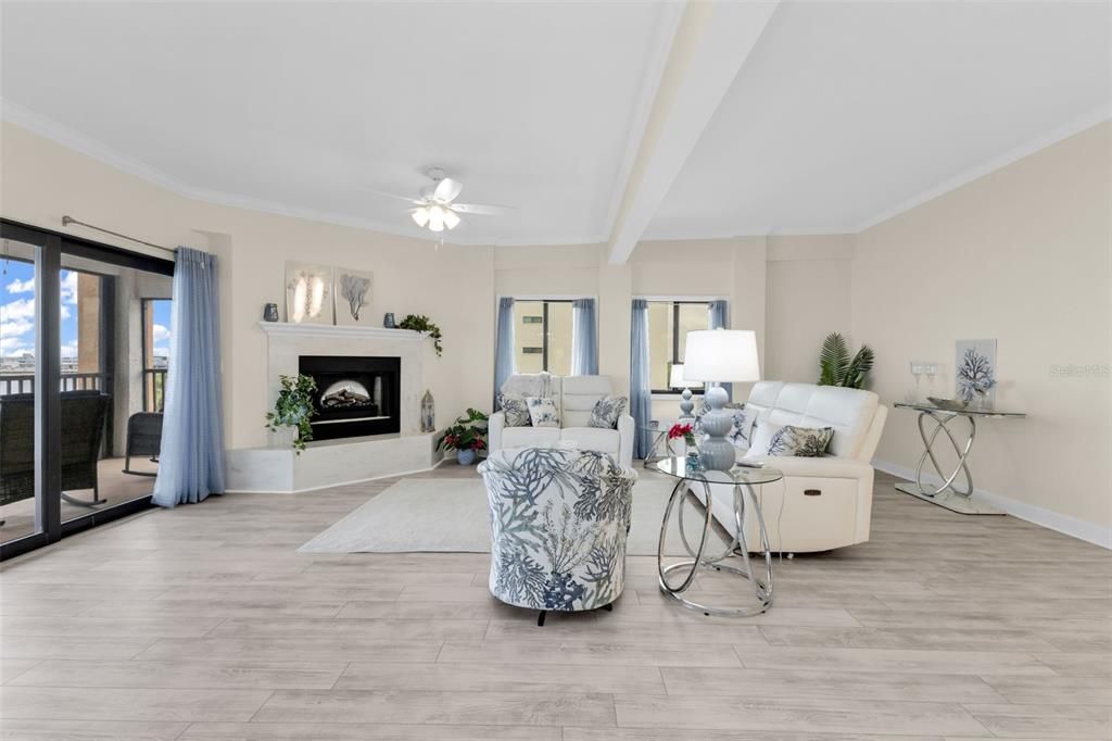 For Sale: $575,000 (3 beds, 2 baths, 2358 Square Feet)