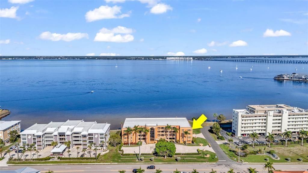 For Sale: $575,000 (3 beds, 2 baths, 2358 Square Feet)