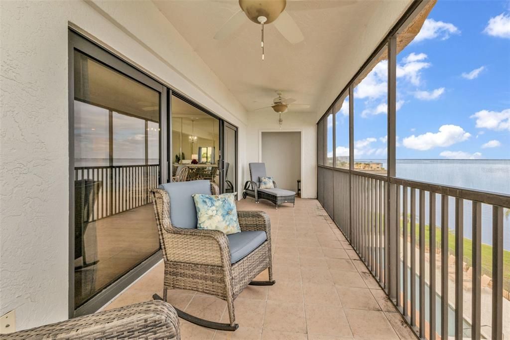 For Sale: $575,000 (3 beds, 2 baths, 2358 Square Feet)