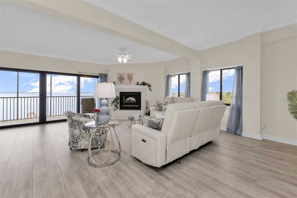 For Sale: $575,000 (3 beds, 2 baths, 2358 Square Feet)