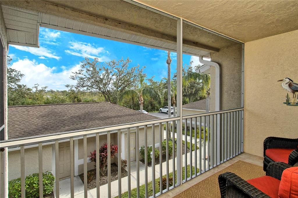 For Sale: $287,000 (2 beds, 2 baths, 1433 Square Feet)