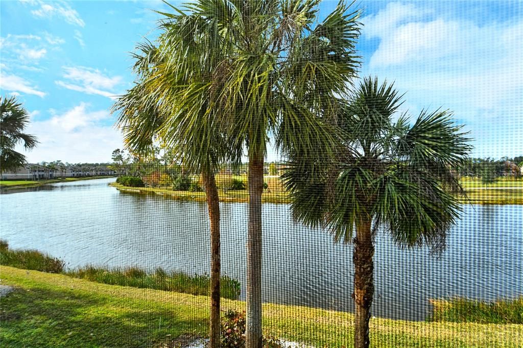 For Sale: $287,000 (2 beds, 2 baths, 1433 Square Feet)