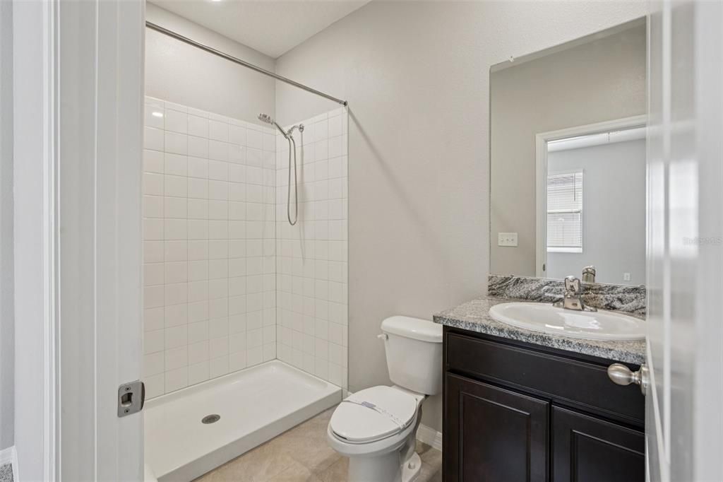 For Sale: $475,000 (4 beds, 3 baths, 2820 Square Feet)