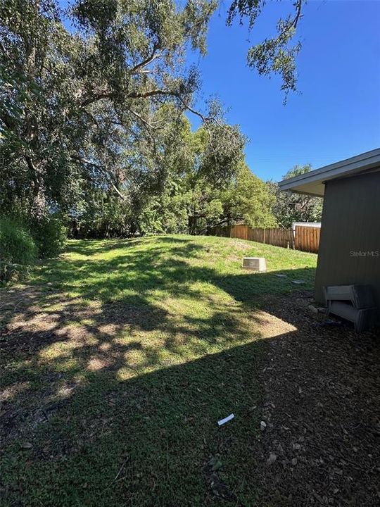 Activo con contrato: $175,000 (3 camas, 1 baños, 1099 Pies cuadrados)