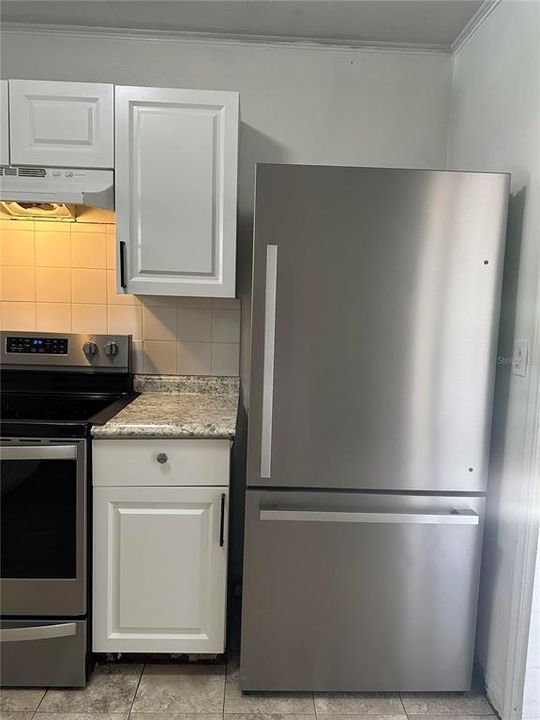 Activo con contrato: $175,000 (3 camas, 1 baños, 1099 Pies cuadrados)