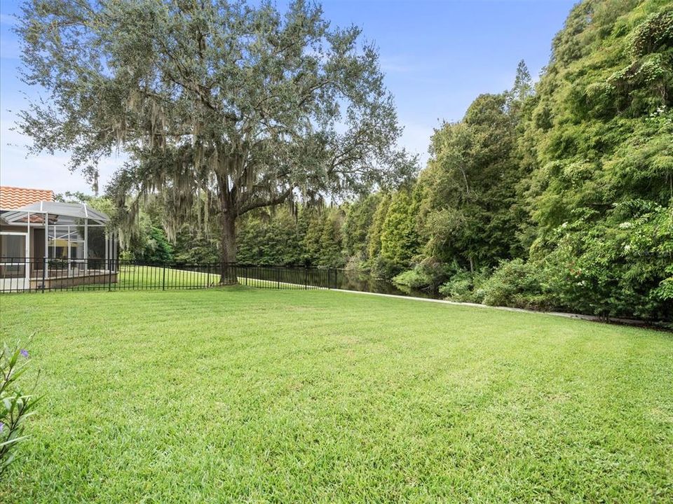 合同活跃: $785,000 (5 贝兹, 3 浴室, 3251 平方英尺)