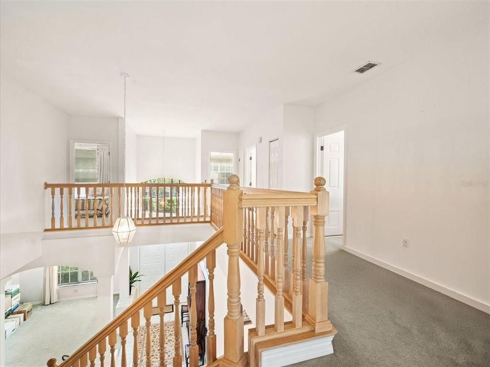 合同活跃: $785,000 (5 贝兹, 3 浴室, 3251 平方英尺)