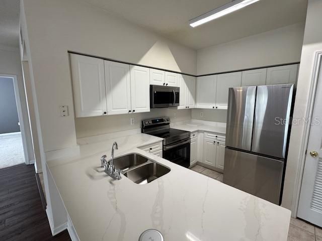 For Rent: $2,750 (3 beds, 2 baths, 1451 Square Feet)