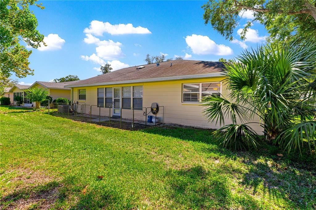 For Sale: $239,000 (2 beds, 2 baths, 1676 Square Feet)