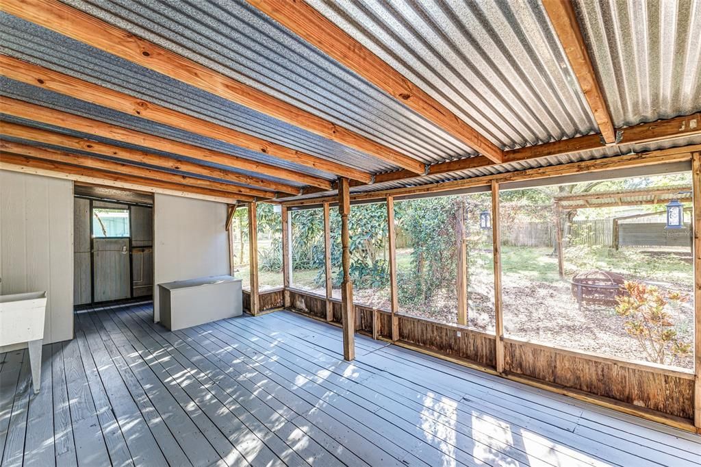 На продажу: $219,950 (3 спален, 1 ванн, 1129 Квадратных фут)