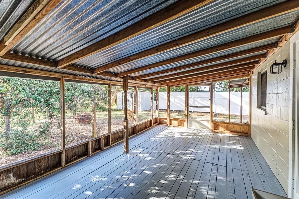 На продажу: $219,950 (3 спален, 1 ванн, 1129 Квадратных фут)