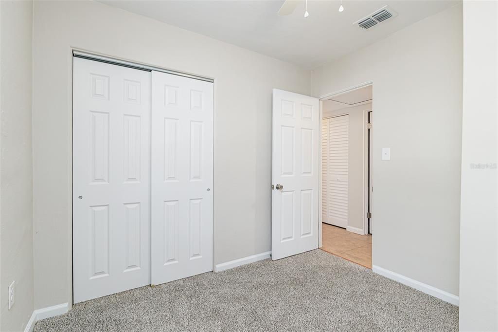 На продажу: $219,950 (3 спален, 1 ванн, 1129 Квадратных фут)