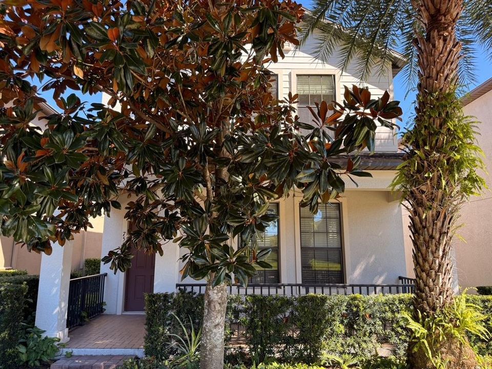 Active With Contract: $2,900 (3 beds, 2 baths, 1980 Square Feet)