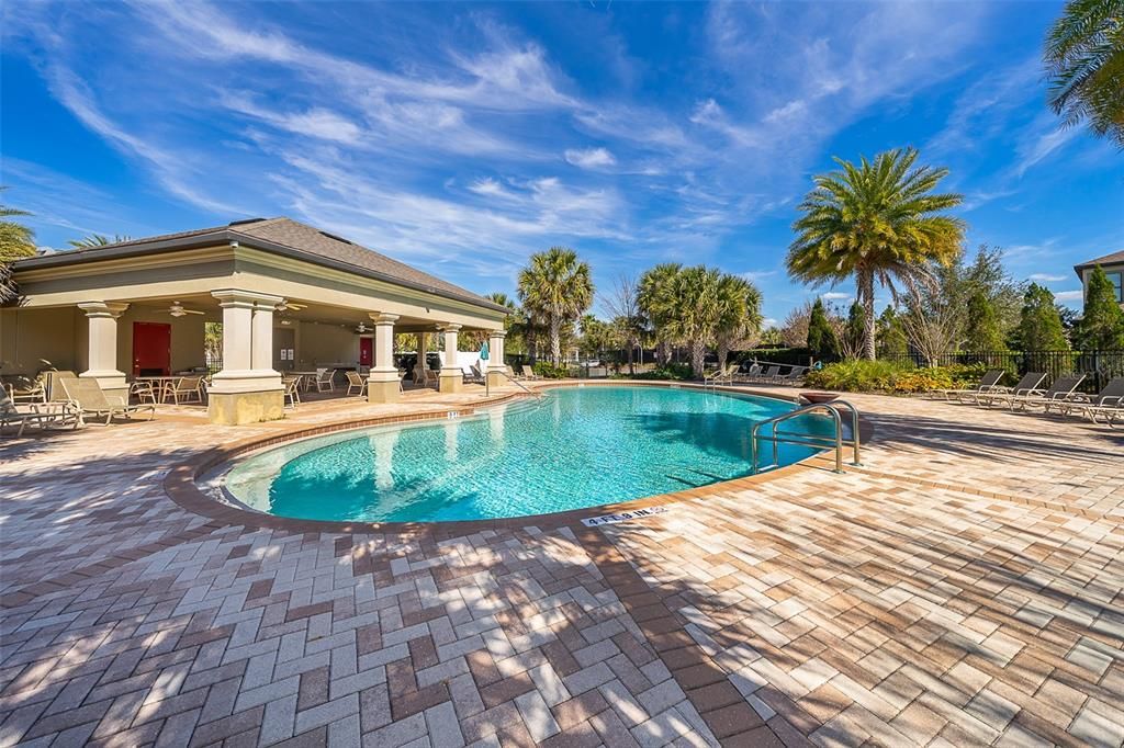 Active With Contract: $2,900 (3 beds, 2 baths, 1980 Square Feet)