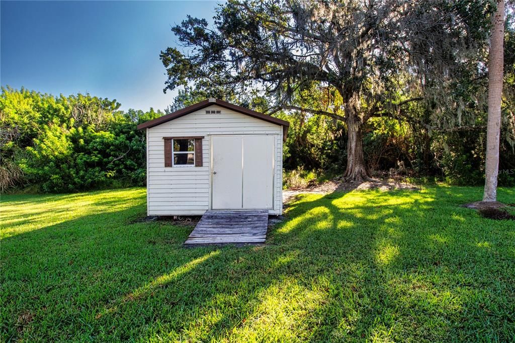 待售: $414,000 (3 贝兹, 3 浴室, 2085 平方英尺)