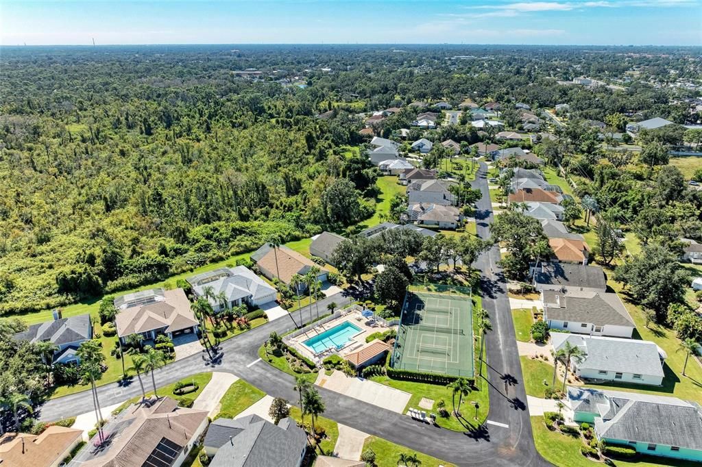 Activo con contrato: $450,000 (3 camas, 2 baños, 1657 Pies cuadrados)