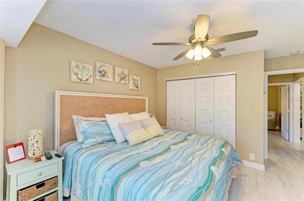 Activo con contrato: $450,000 (3 camas, 2 baños, 1657 Pies cuadrados)