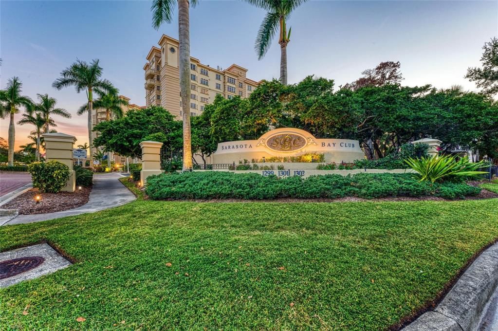 Activo con contrato: $450,000 (3 camas, 2 baños, 1657 Pies cuadrados)