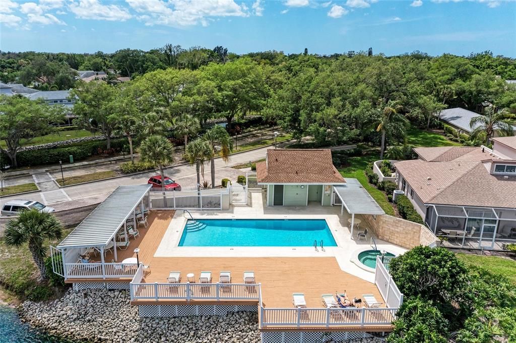 Activo con contrato: $450,000 (3 camas, 2 baños, 1657 Pies cuadrados)