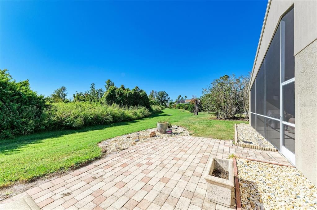 Activo con contrato: $450,000 (3 camas, 2 baños, 1657 Pies cuadrados)