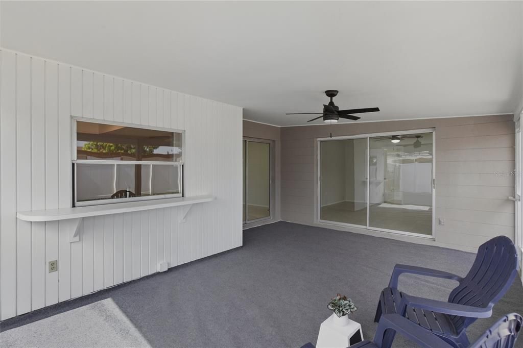 Active With Contract: $359,900 (3 beds, 2 baths, 1494 Square Feet)