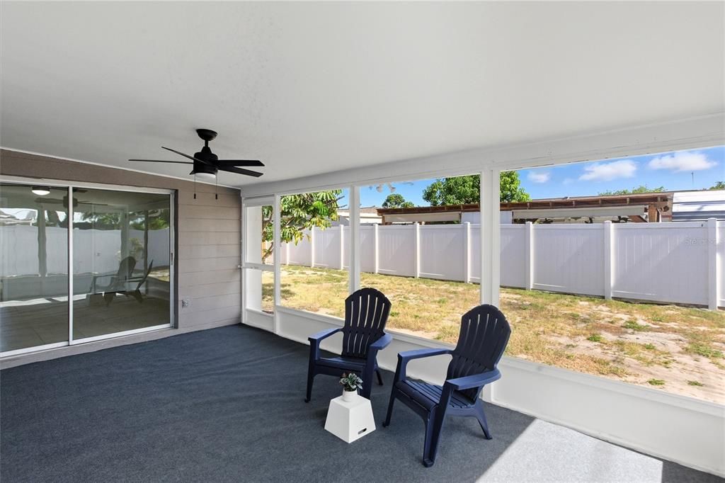 Active With Contract: $359,900 (3 beds, 2 baths, 1494 Square Feet)