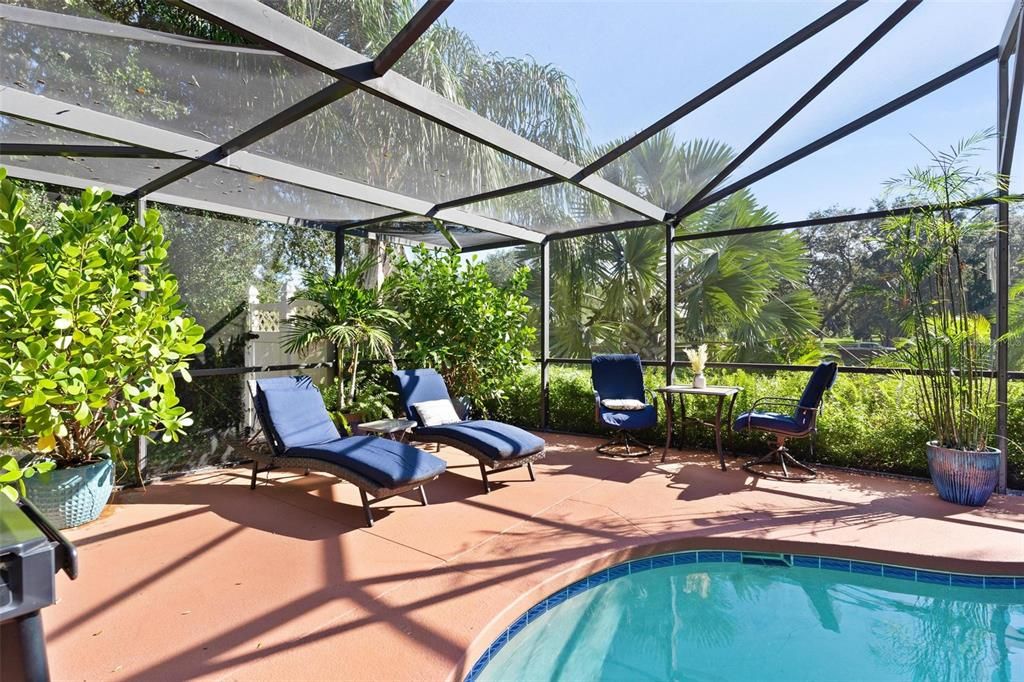 For Sale: $349,999 (3 beds, 2 baths, 1556 Square Feet)