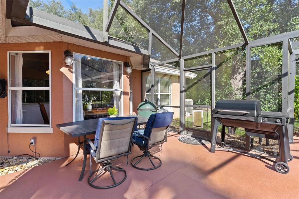 For Sale: $349,999 (3 beds, 2 baths, 1556 Square Feet)