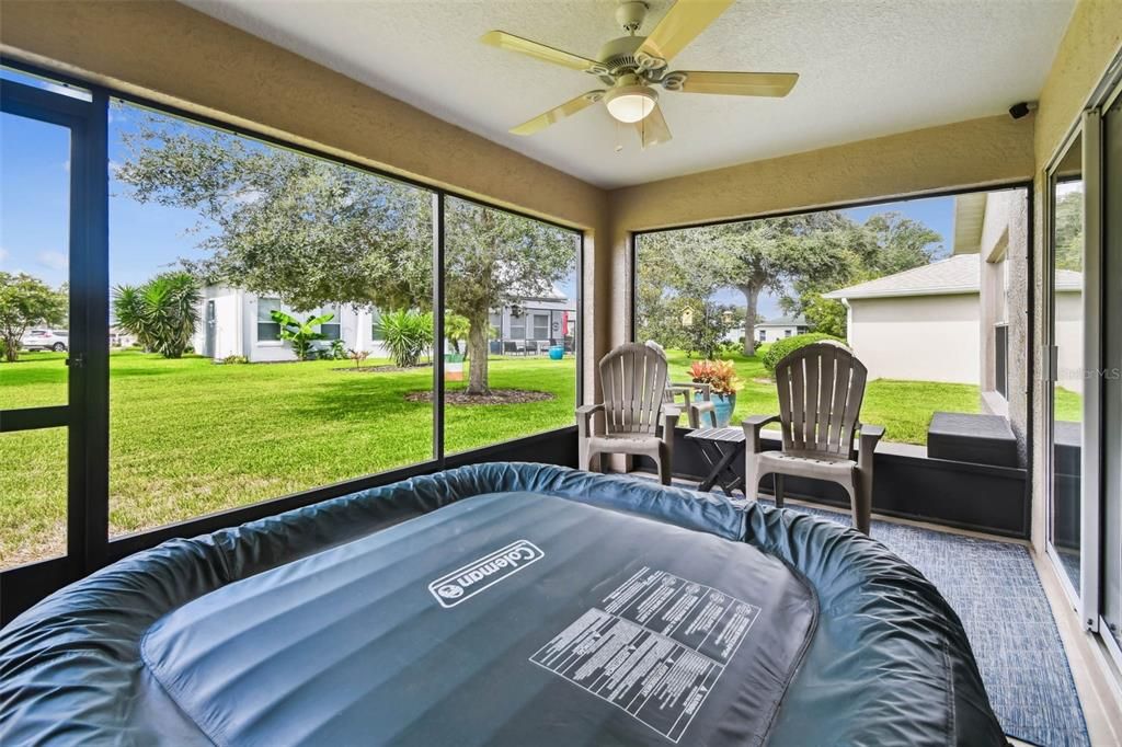 Active With Contract: $312,500 (3 beds, 2 baths, 1816 Square Feet)