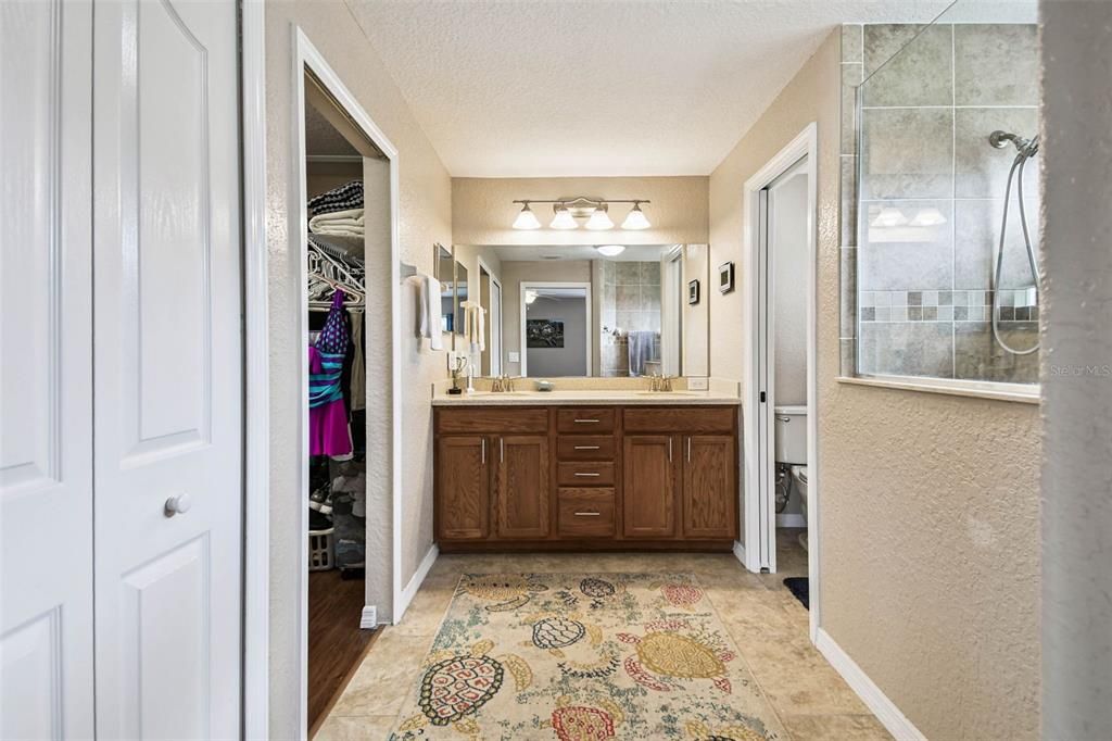 Active With Contract: $312,500 (3 beds, 2 baths, 1816 Square Feet)