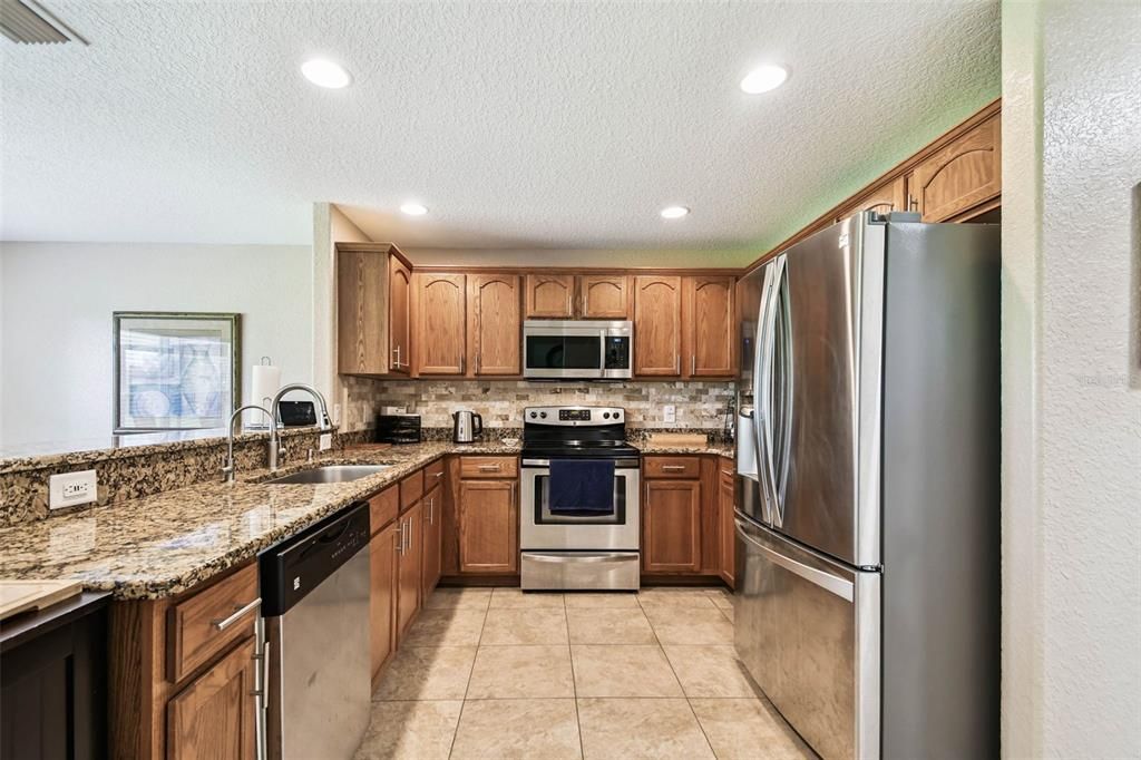 Active With Contract: $312,500 (3 beds, 2 baths, 1816 Square Feet)