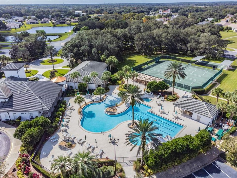 Active With Contract: $312,500 (3 beds, 2 baths, 1816 Square Feet)