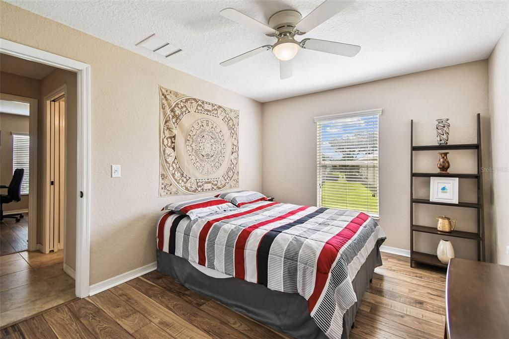 Active With Contract: $312,500 (3 beds, 2 baths, 1816 Square Feet)