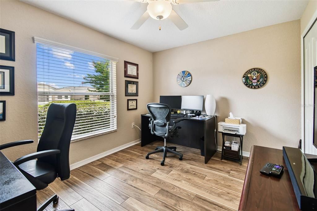 Active With Contract: $312,500 (3 beds, 2 baths, 1816 Square Feet)