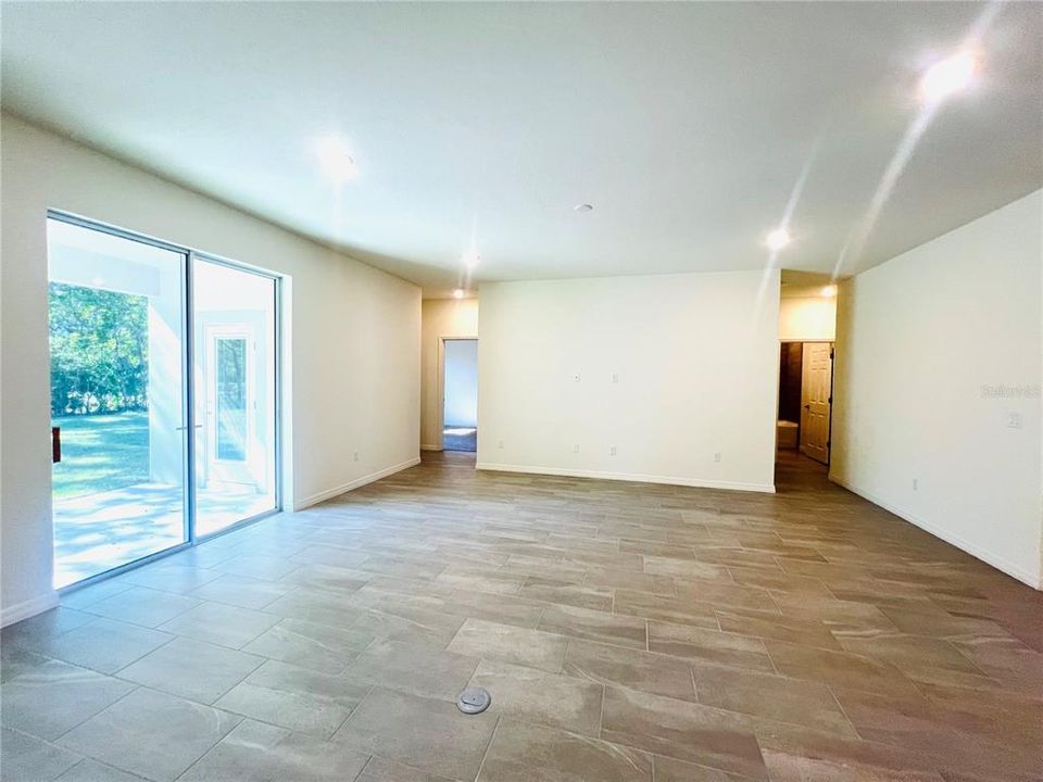 待售: $444,990 (4 贝兹, 3 浴室, 2338 平方英尺)