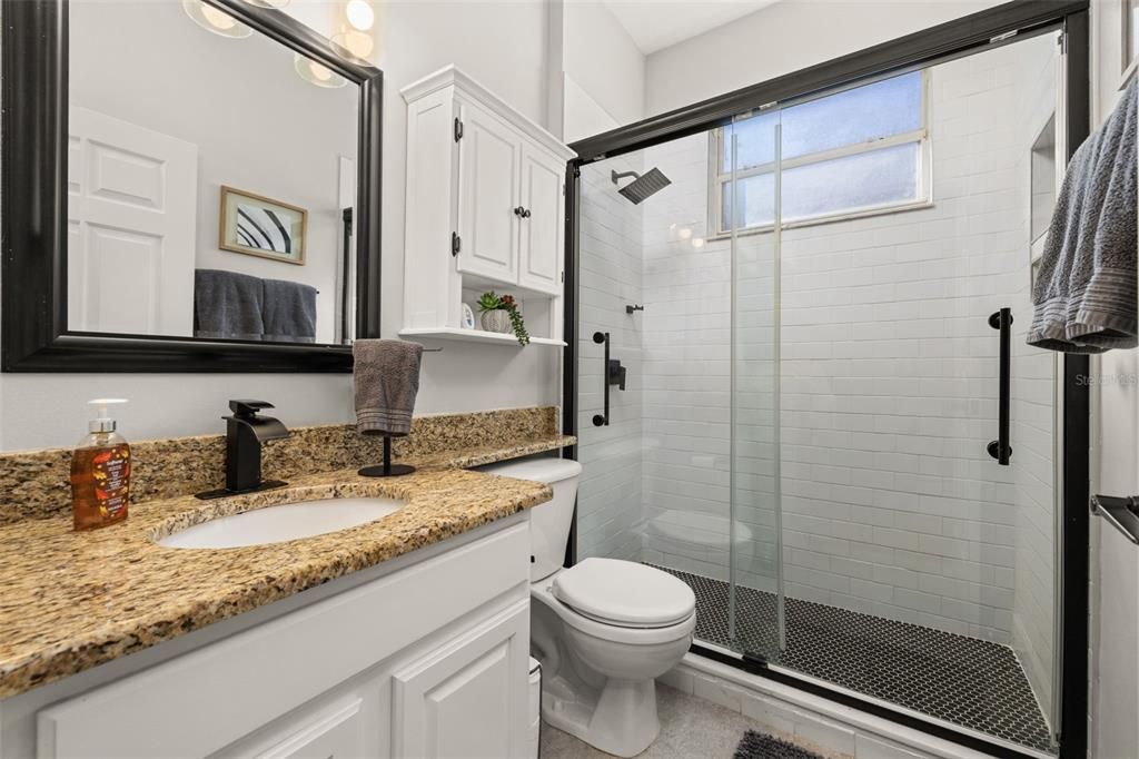 Под контрактом: $515,000 (3 спален, 2 ванн, 1673 Квадратных фут)