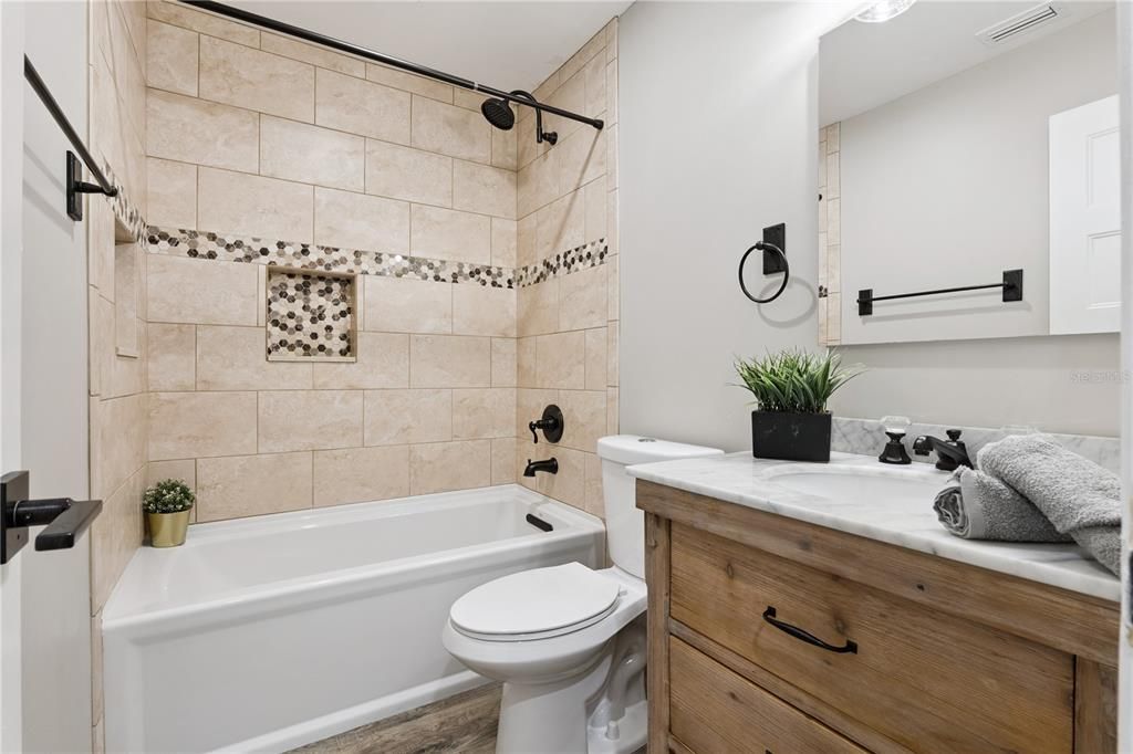 Active With Contract: $494,000 (3 beds, 3 baths, 1746 Square Feet)