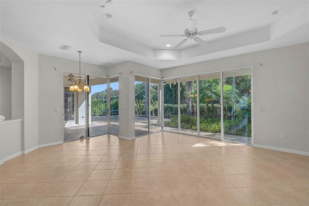 На продажу: $675,000 (4 спален, 3 ванн, 3151 Квадратных фут)