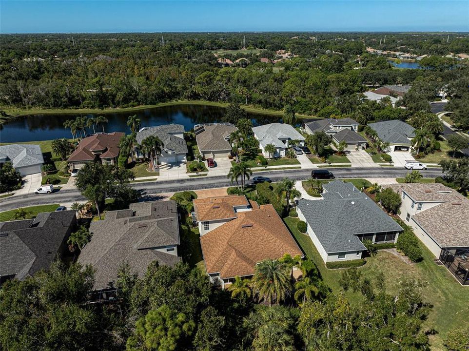 На продажу: $675,000 (4 спален, 3 ванн, 3151 Квадратных фут)