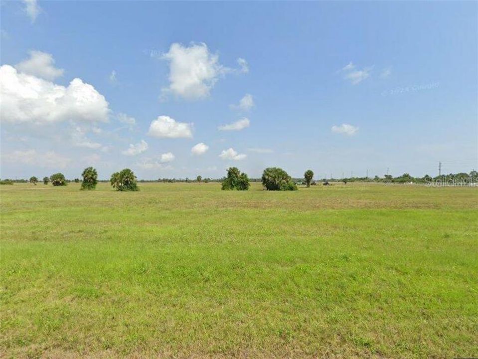 待售: $38,000 (0.17 acres)