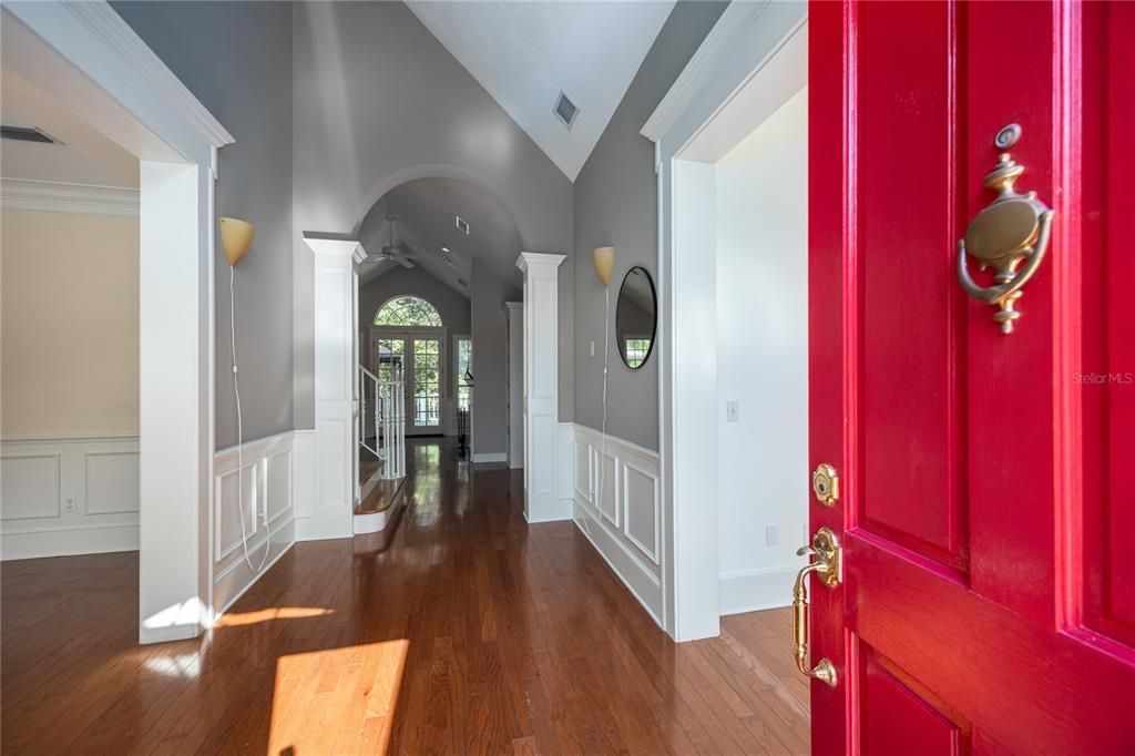 En Venta: $600,000 (4 camas, 2 baños, 2850 Pies cuadrados)