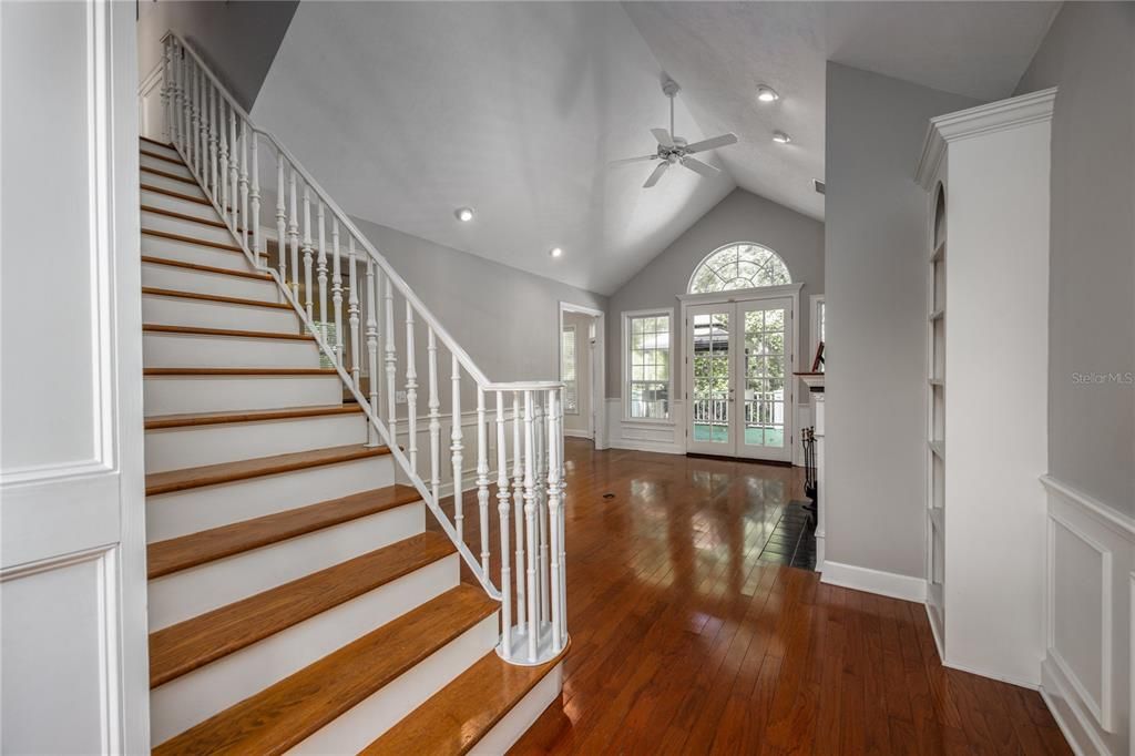 En Venta: $600,000 (4 camas, 2 baños, 2850 Pies cuadrados)