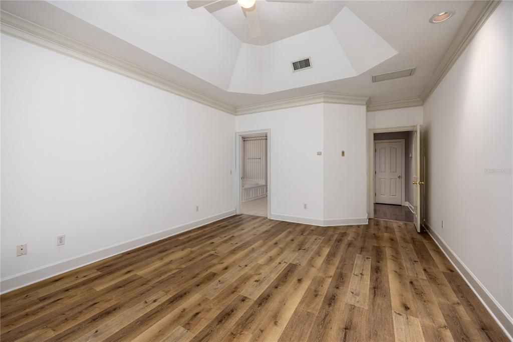 En Venta: $600,000 (4 camas, 2 baños, 2850 Pies cuadrados)